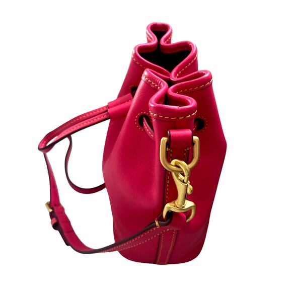 Dooney and Bourke Florentine Leather Fuchsia Small Drawstring Bag NEW - Picture 2 of 6